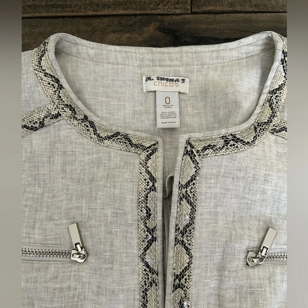Chico’s Linen‎ Blend Animal print trim jacket
